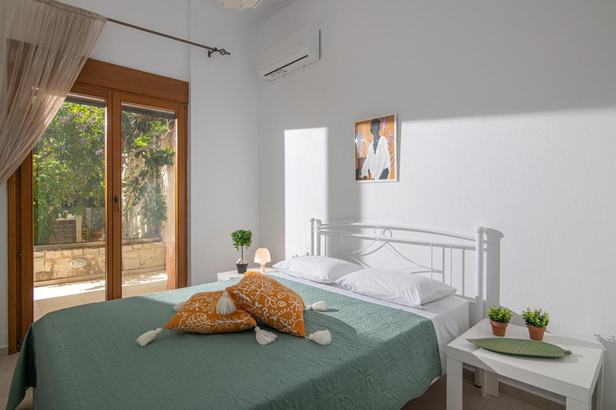Beachfront Green Apt-Ligaria Beach Exteriér fotografie