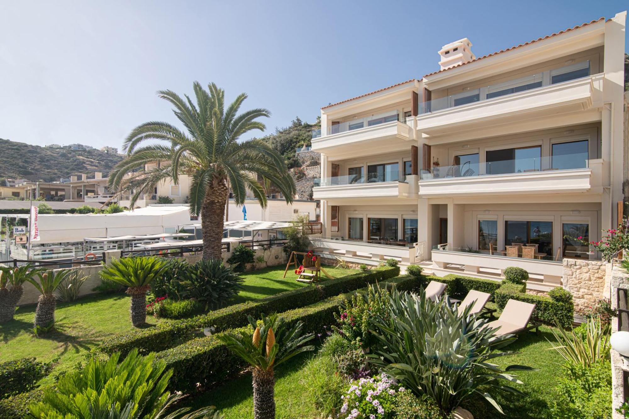 Beachfront Green Apt-Ligaria Beach Exteriér fotografie